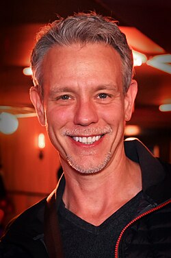 Adam Pascal