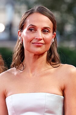 Alicia Vikander