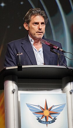Chris Weitz