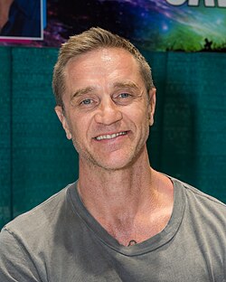 Devon Sawa
