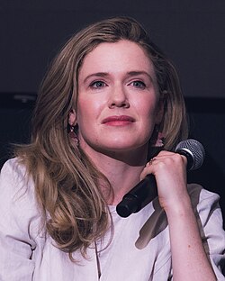 Harriet Dyer