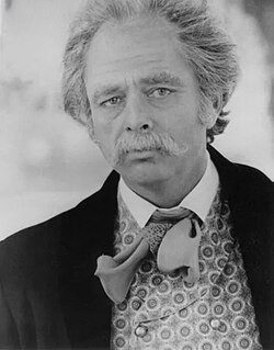 Harris Yulin