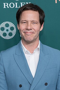 Ike Barinholtz