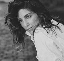 Jennifer Esposito