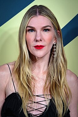 Lily Rabe