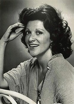 Linda Lavin