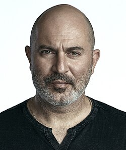 Lior Raz