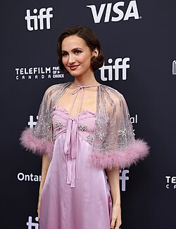 Maude Apatow