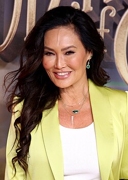Tia Carrere
