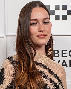 Victoria Pedretti